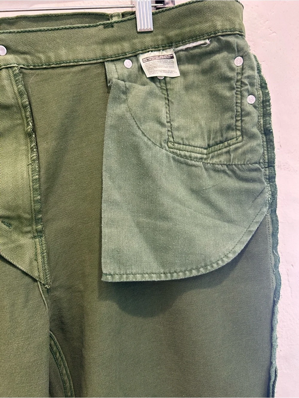 Men Levi's Slim Straight Jeans in Olive Green